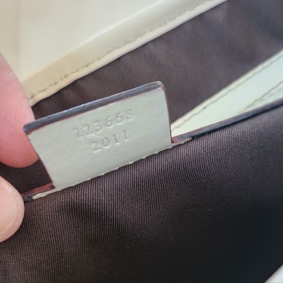 GUCCI Satchel Tote Bag - Picture 13 of 16